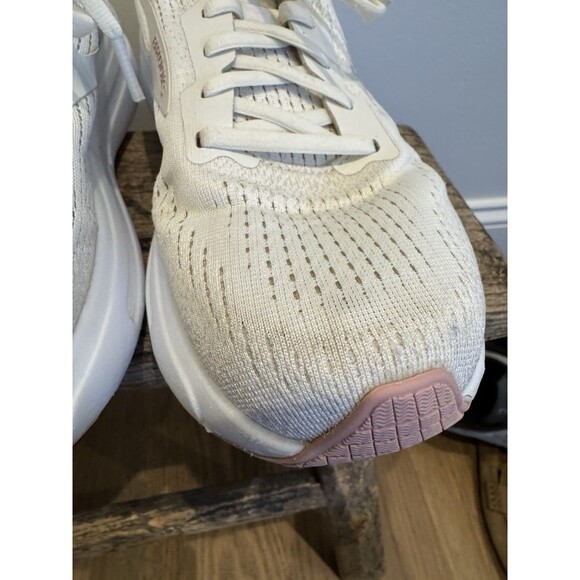 Size 9  Brooks Ghost Max 2 Wide Coconut Milk Zephyr W Running Near Mint - Picture 5 of 16